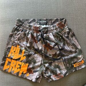 KILL CREW tree camo shorts size L new without tags brand new!
